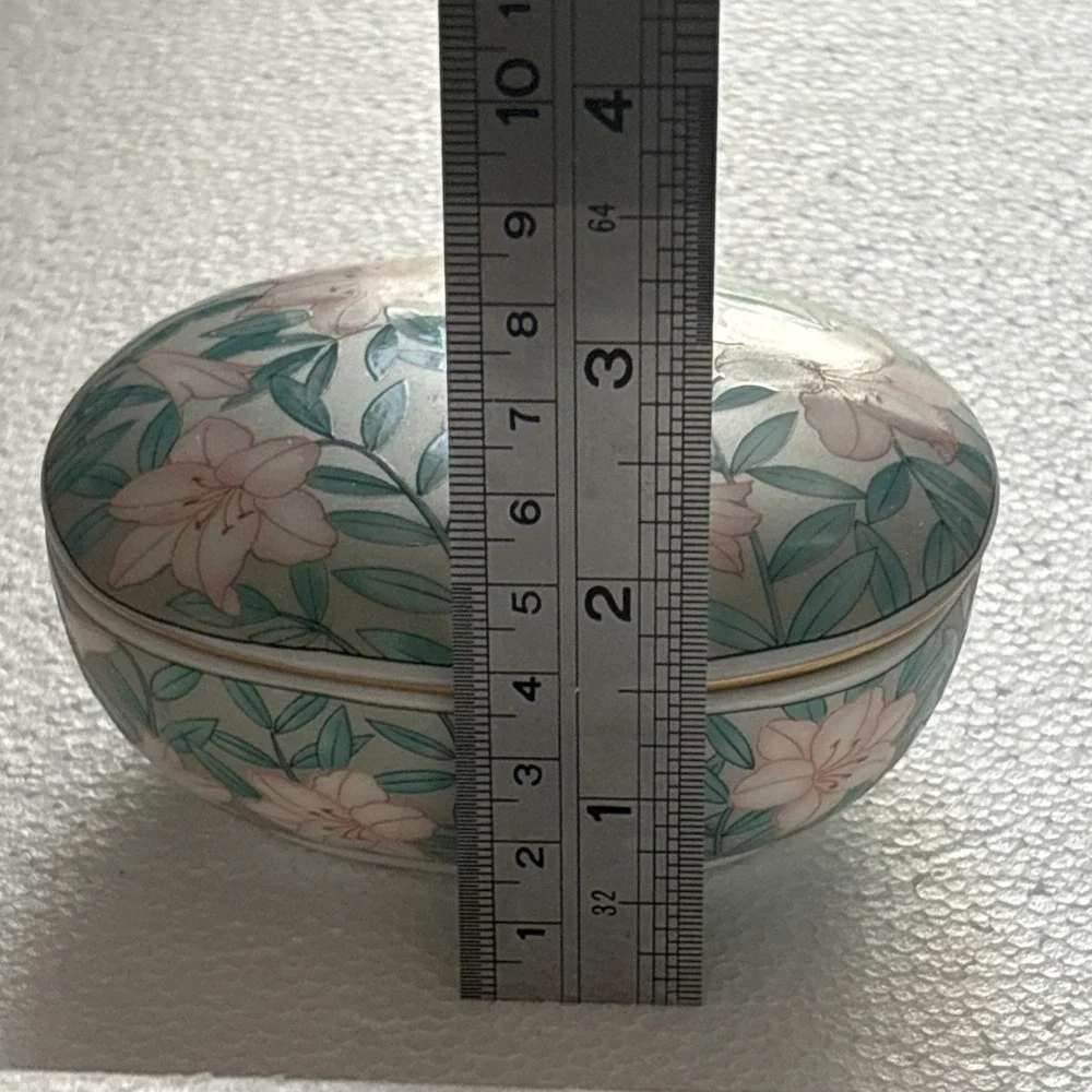 Serenade Otagiri Vintage Japan Oval Porcelain Trinket Box with Lid‎